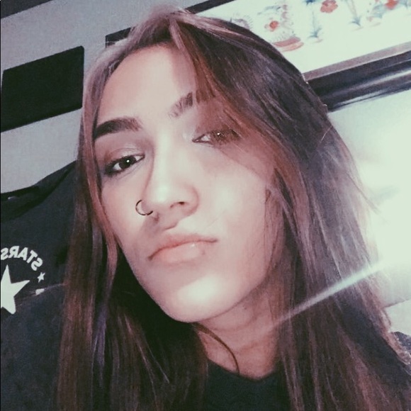 Meet your Posher, Cameron - Picture 1 of 1